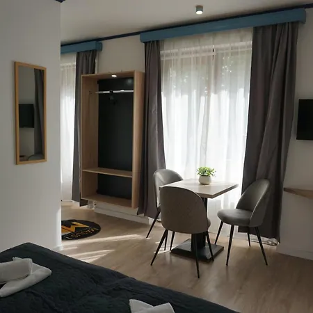 Bed and breakfast Május 1 - Szombathely