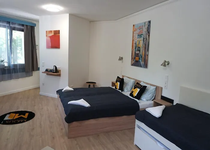 Majus 1 Vendeghaz - 3*
